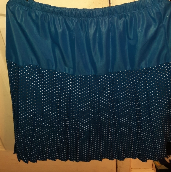 Miss Dorby 2pc Polka Dot Suit Size 16 - Picture 6 of 9